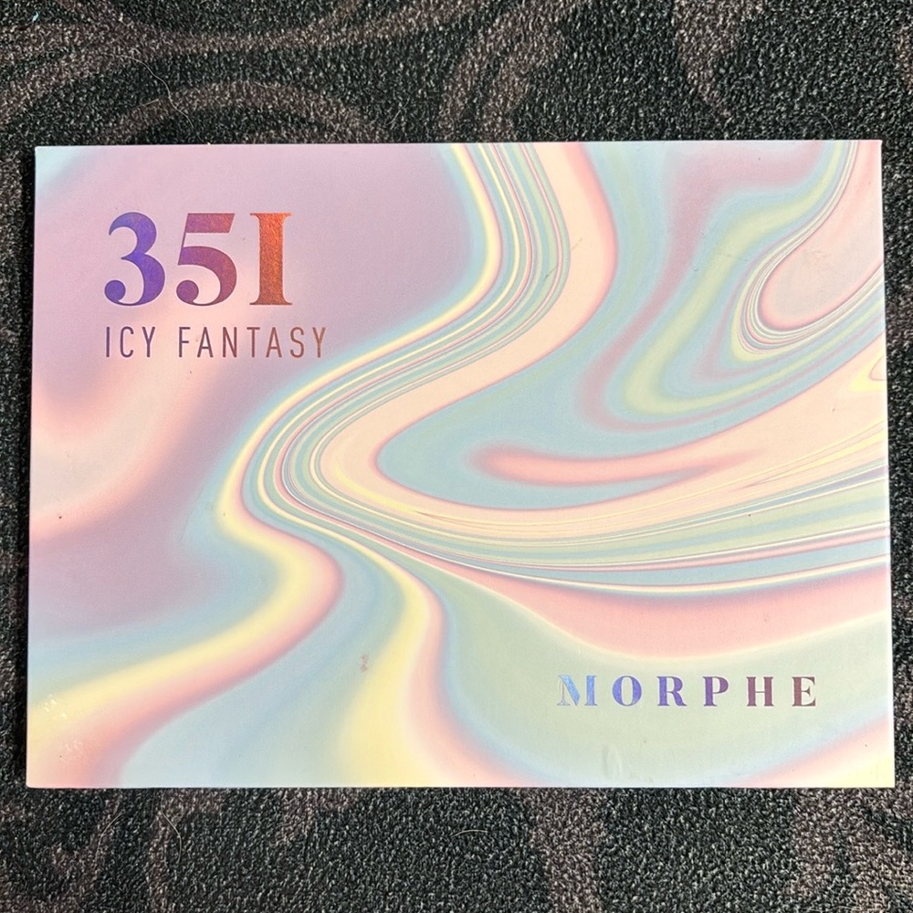 Morphe 35I Icy Fantasy Artistry palette